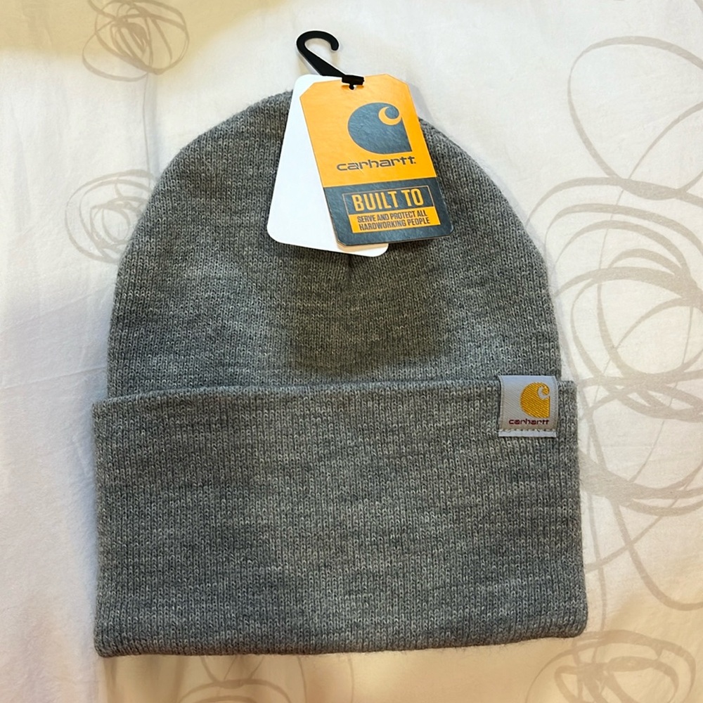 grey carhartt beanie